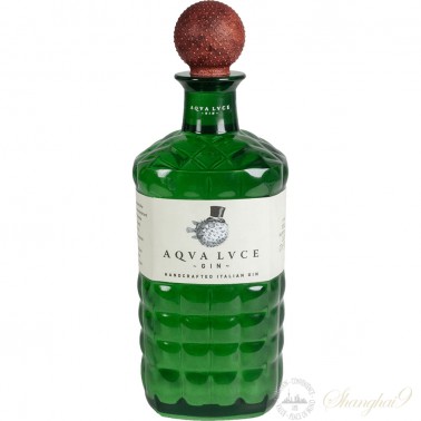 阿卡璐琪杜松子味配制酒